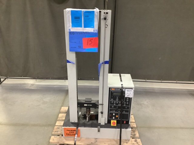 Instron 1011 Tensile Tester Instron 1011 Tensile Tester