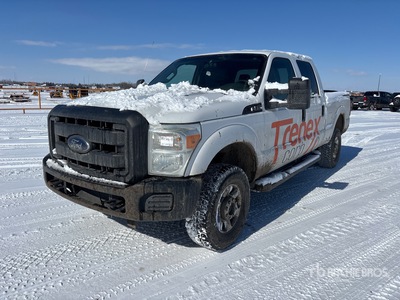 2014 Ford F-350 XL 4x4 Crew Cab بيك اب
