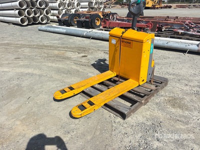 Jungheinrich EJE120 Electric Transpalette