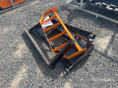 2026 ARTEER PF-42L 42 in Skid Steer Forks (Unused)