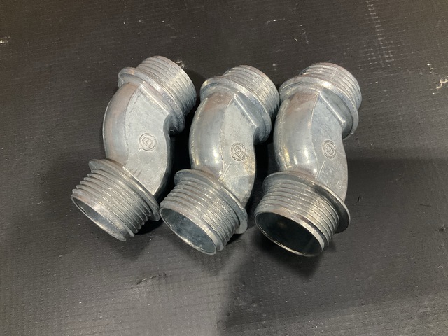 (65) Bridgeport 1522-DC Offset Nipple Conduits (65) Bridgeport 1522-DC Offset Nipple Conduits