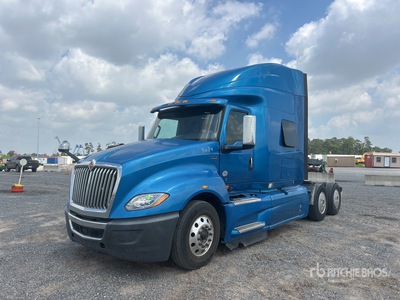 2020 International LT625 6x2 Cabeza Tractora Cabina Dormitorio