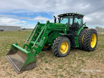 2016 John Deere 6155R 4WD Tractor