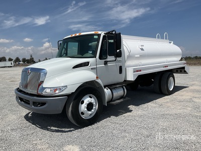 2013 International DuraStar 4300 4x2 Camion Pipa de Agua / Water Truck