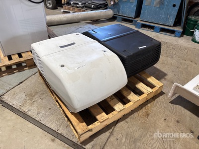Quantity of (2) Coleman Mach Trailer Aire acondicionado