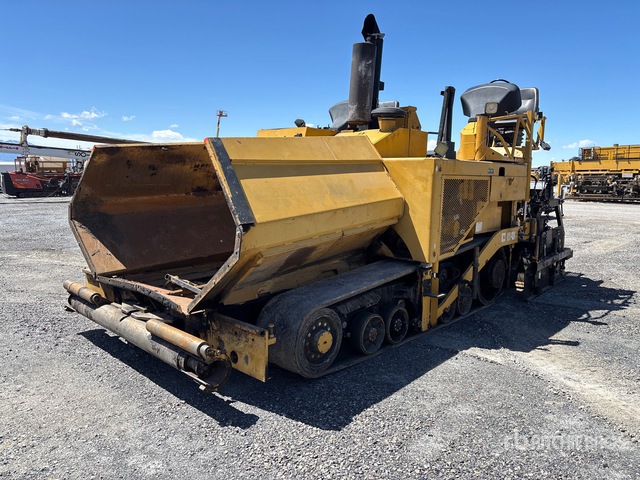 2011 Cat AP-1055D Track Asphalt Paver