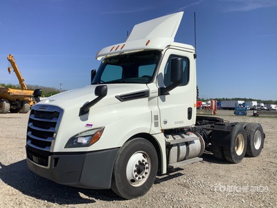 2019 Freightliner Cascadia 126 6x4 トラックトラクター（T/A）