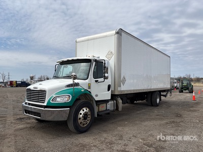 2020 Freightliner M2 106 4x2 شاحنة فان
