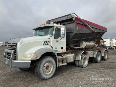 Can American XL 19 on 2014 Mack GU813 8x4 Stone Spreader Truck