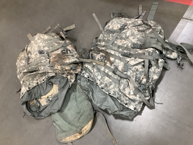 (77) Large Field Pack Sets (77) Large Field Pack Sets