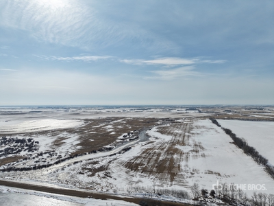 Holden, AB NE 4-50-16-W4 160 +/- Acres on Title Farmland
