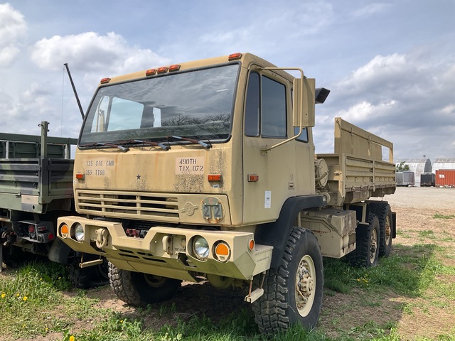 1998 Stewart & Stevenson M1083A0 MTV 6x6 Cargo Truck