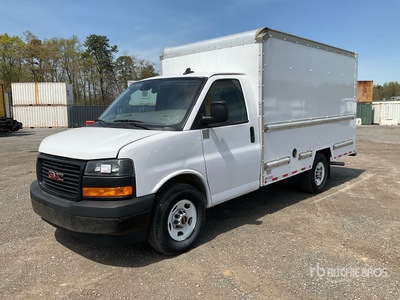2021 GMC Savana G3500 4x2 Van Truck