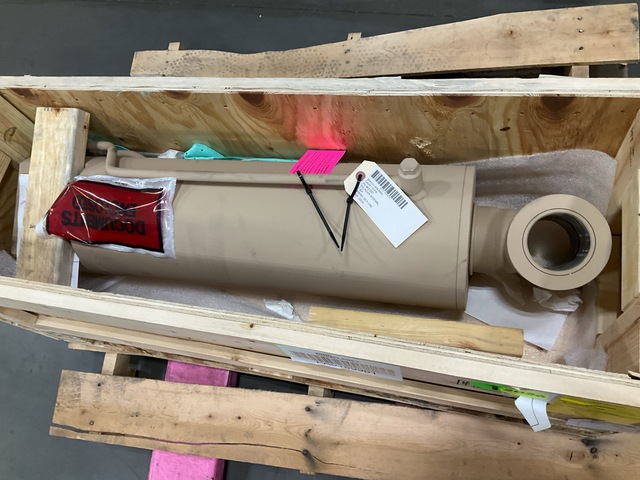 JLG Industries 6623297 Cylinder Assembly