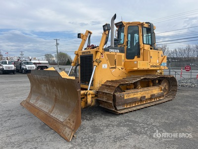 Dressta TD-15M Crawler Dozer