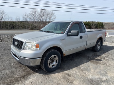 2006 Ford F-150 XLT 4x2 Pickup