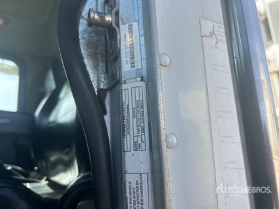 2013 Peterbilt 365 Vacuüm Graafmachine