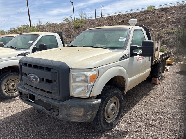 2013 Ford F-250 XL 4x4 Flatbed Truck 2013 Ford F-250 XL 4x4 Flatbed Truck