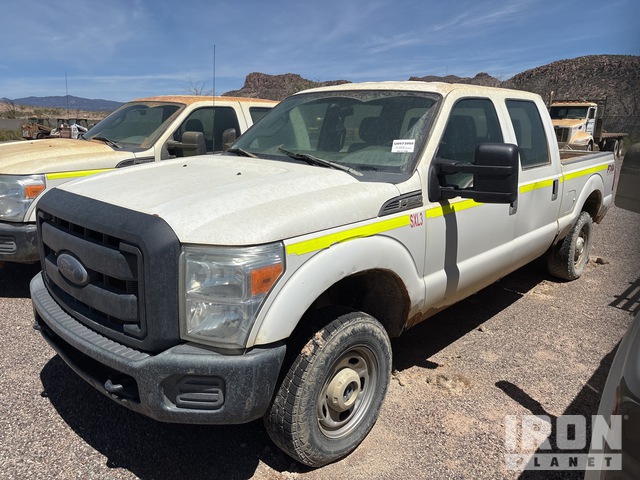 2013 Ford F-250 2013 Ford F250 Xl 4X4 Crew Cab Pickup