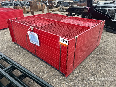 Quantity of (30) Canex 7 ft 5 in x 5 ft 10 in Powder Coated Site Fence (Unused)