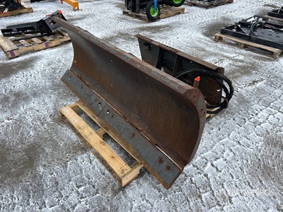 2014 Bobcat 72 in Snow Skid Steer Dozer