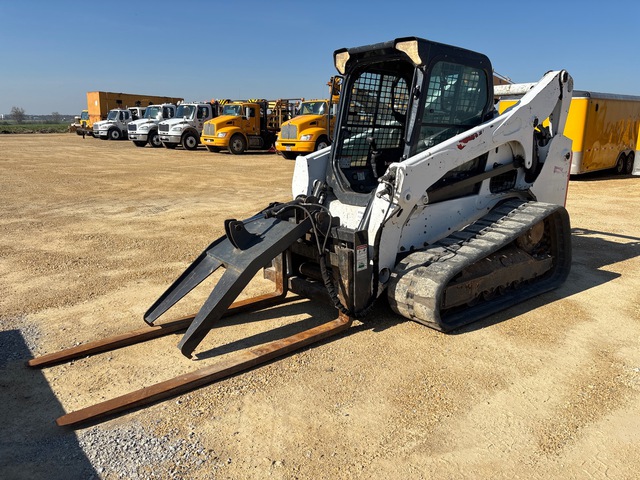 2020 Bobcat T740 Compact Track Loader 2020 Bobcat T740 Compact Track Loader