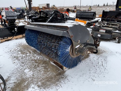 2018 Bobcat 68 in Angle Skid Steer Broom