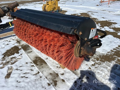 2018 Bobcat 68 in Angle Schranklader Borstel
