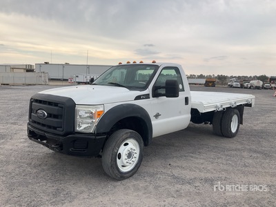 2014 Ford F-450 XL 4x2 Camion con Plataforma / Flatbed Truck