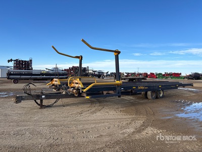 Buhler Hayliner 2500 37 ft Ballentransporter
