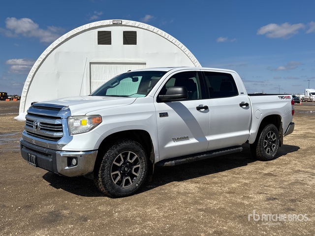 2016 Toyota Tundra 2016 Toyota Tundra 4X4 Crew Cab Pickup