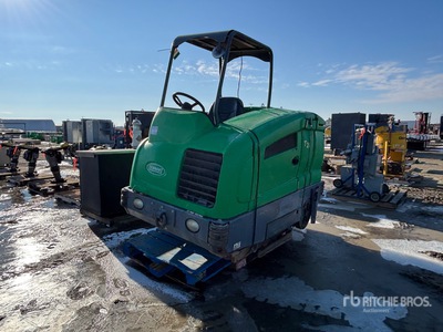 Tennant T20 Ride-On Kehrmaschinen