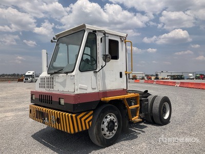 2011 Kalmar 4x2 Tractocamion de Terminal / Spotter Truck