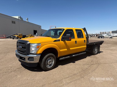 2012 Ford F-350 XL 4x4 Crew Cab Flatbed Truck