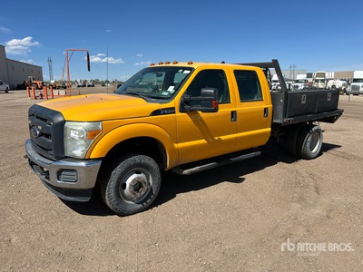 2012 Ford F-350 4x4 Crew Cab Flatbed Truck