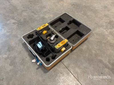 Topcon HiPer GPS Surveying Equipment