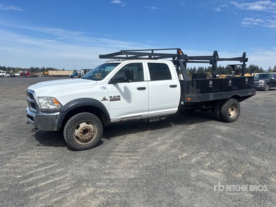 2015 Ram 4500 4x4 Crew Cab Flatbed Truck