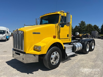 2014 Kenworth T800 6x4 T/A Day Cab Truck Tractor
