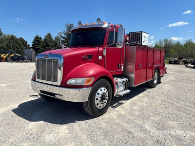 2015 Peterbilt 337 4x2 Service Truck