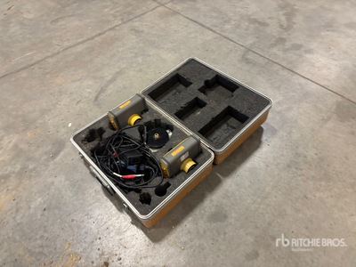 Topcon Hiper GPS Surveying Equipment