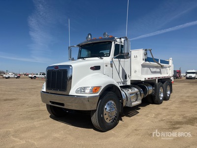 2019 Peterbilt 348 6x4 Camion à benne basculante D/E