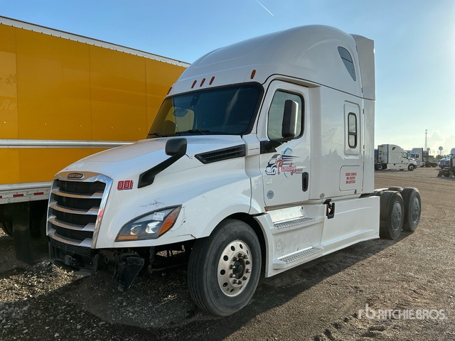 2020 FREIGHTLINER CASCADIA