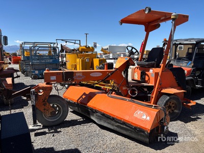 2002 Lay-Mor 8HC Barredora    (Inoperable)