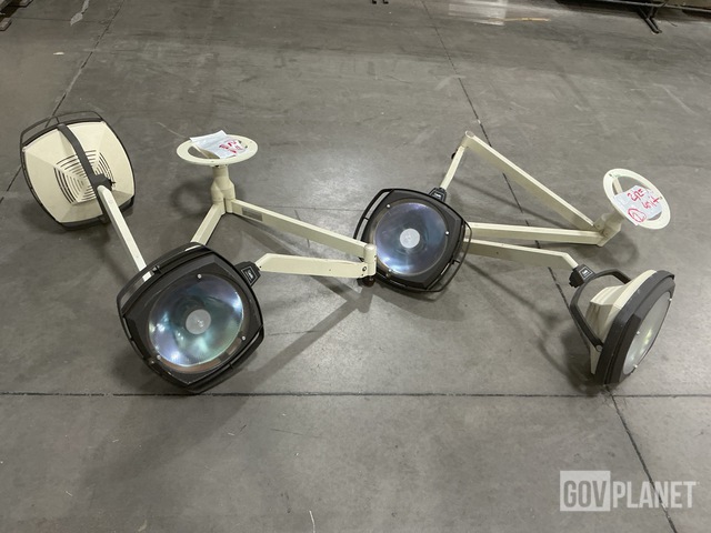 (2) Castle 242OC Surgical Ceiling Lights