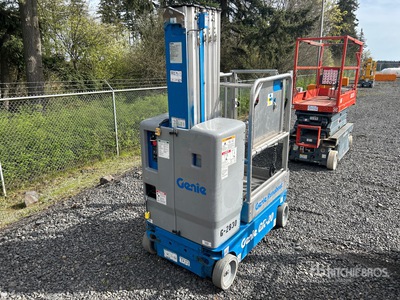 2013 Genie GR20 Vertikaler Mastlift