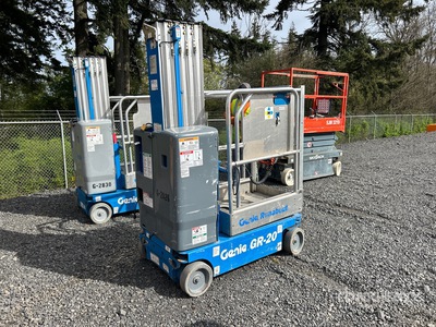 2013 Genie GR20 Vertikaler Mastlift