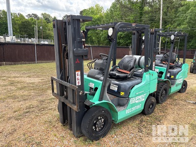 2020 Mitsubishi FG25N 4950 lb Pneumatic Tire Chariot Élévateur