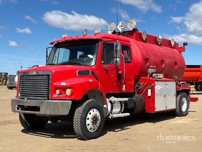 2007 Freightliner M2 106 4x4 Pressure Truck