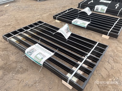 Quantity of (5) 5.9'ft x 3.3'ft Black Welded Galvanized Steel Fencing Bauzaun