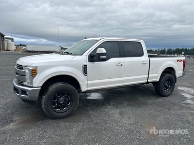 2019 Ford F-250 Lariat 4x4 Crew Cab Pickup